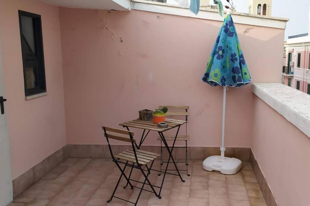 Via Pisa 20 Mansarda Appartement Bari Buitenkant foto